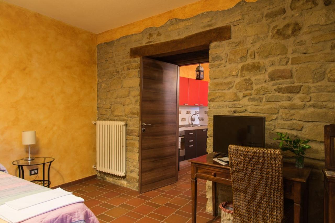 B&B La Casa Di Giulietta Castelmezzano Exterior foto