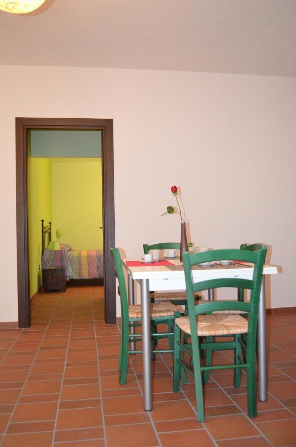 B&B La Casa Di Giulietta Castelmezzano Exterior foto