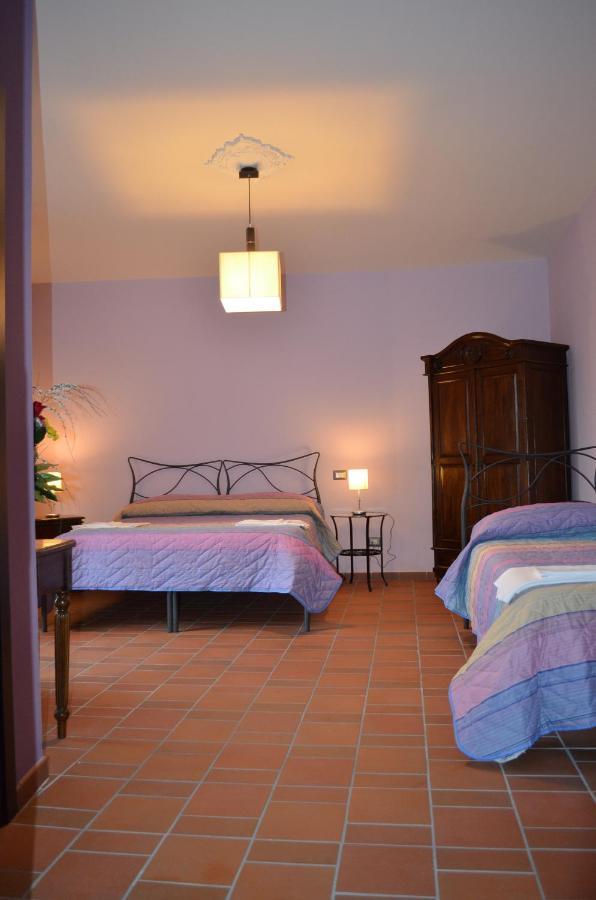 B&B La Casa Di Giulietta Castelmezzano Exterior foto